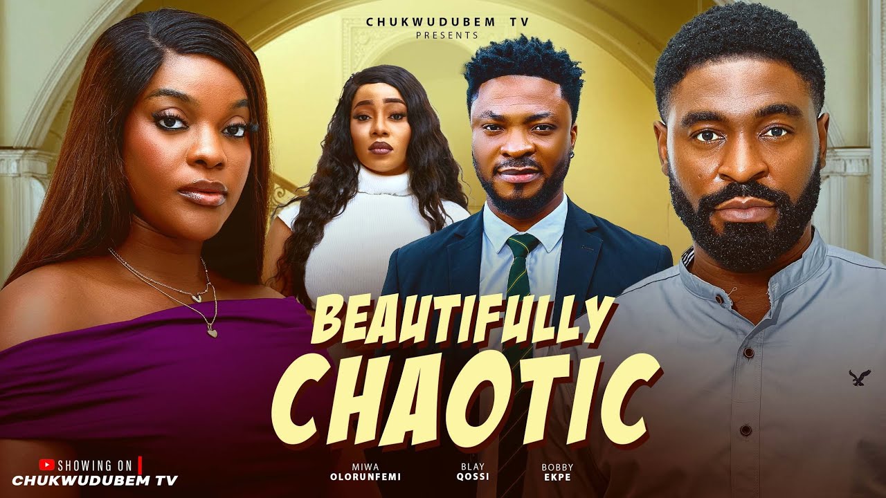 Poster BEAUTIFULLY CHAOTIC